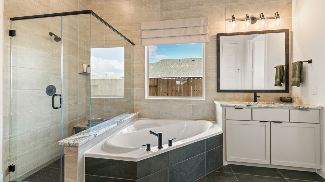 Furnished interior in a model home at Creekhaven in Iowa Colony (Image 25).