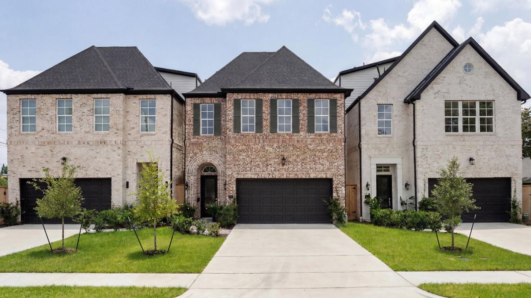Front exterior of a home in the Monarch Oaks community, located in Houston, TX (Image 10).