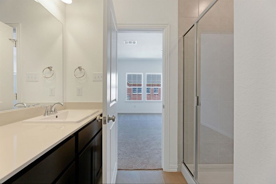 Image 68 of the Legends Crossing - Bungalows community in Irving, TX.