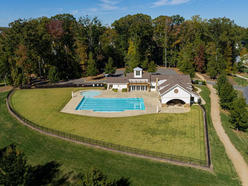 Community amenity available to residents of McLean South Shore in Belmont (Image 26).