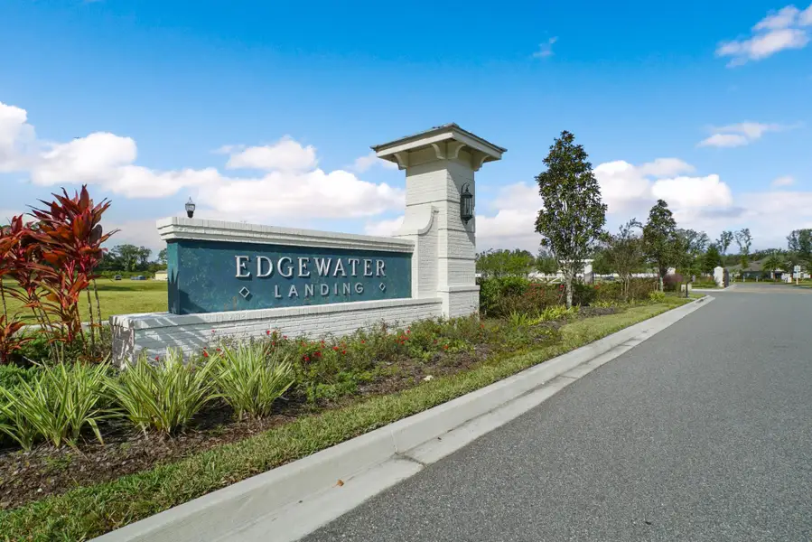Image 4 of the Edgewater Landing community in Green Cove Springs, FL.