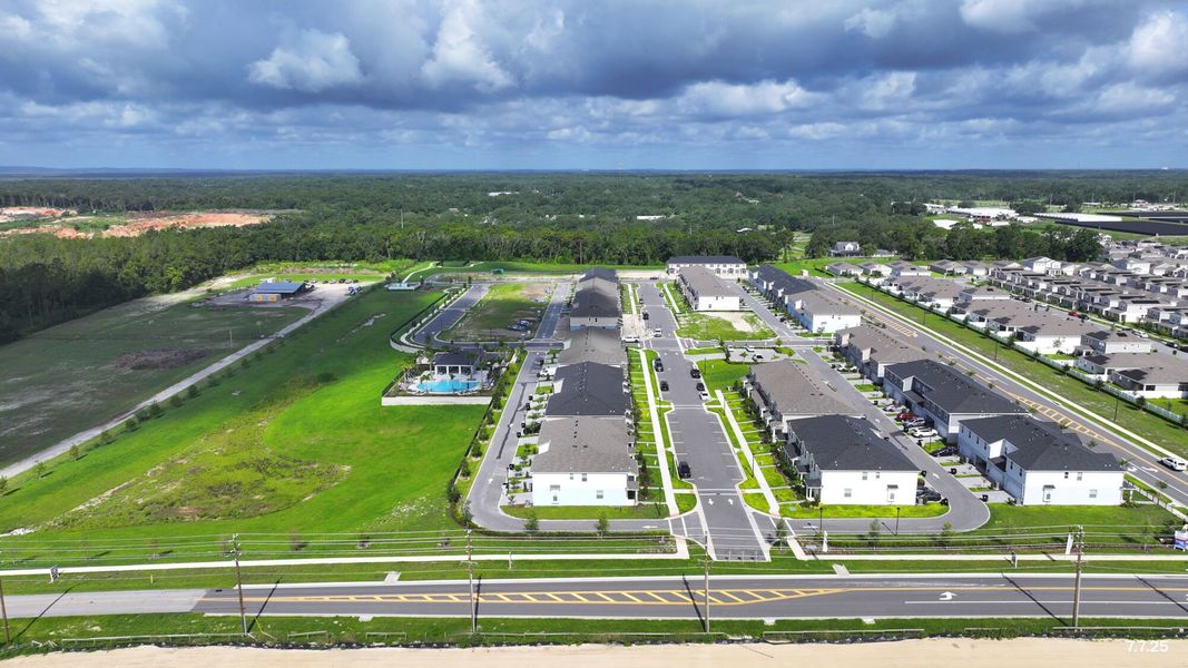 Image 77 of the Gardenia Reserve community in Apopka, FL.