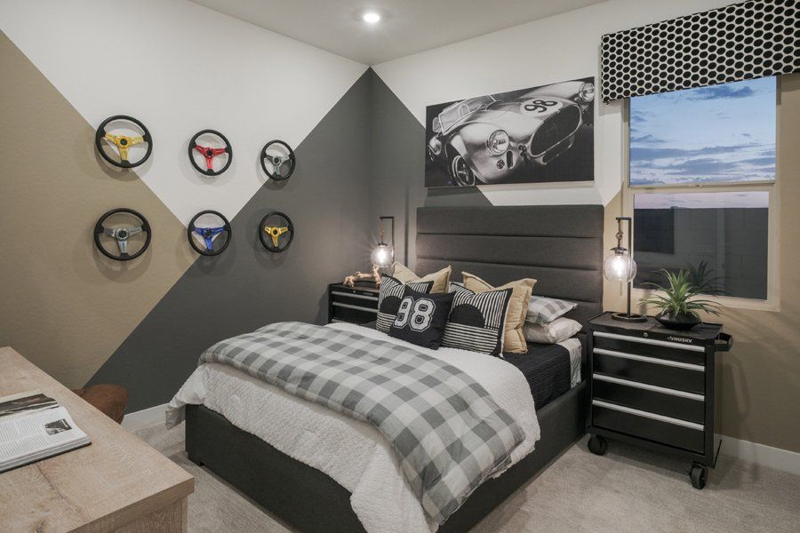 Furnished interior in a model home at Salero in Laveen (Image 21).