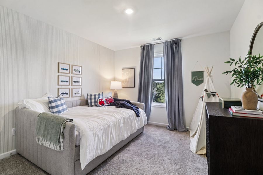 Crestfall II - Bedroom