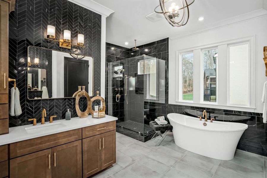 The Elmsdale Primary Bath The Elmsdale Primary Bath