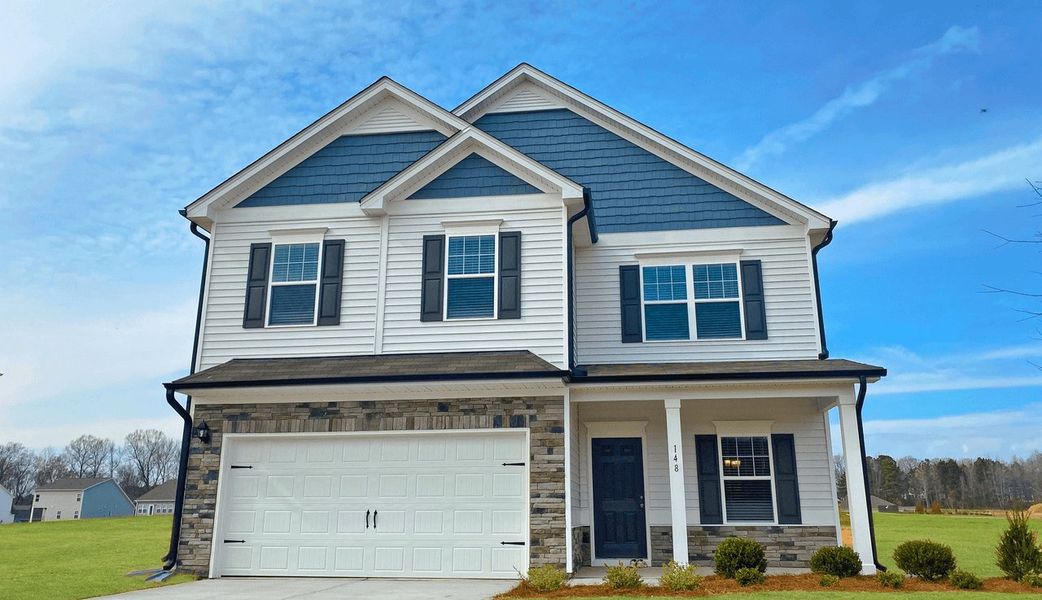 Image 4 of the Gregory Ridge community in Four Oaks, NC.