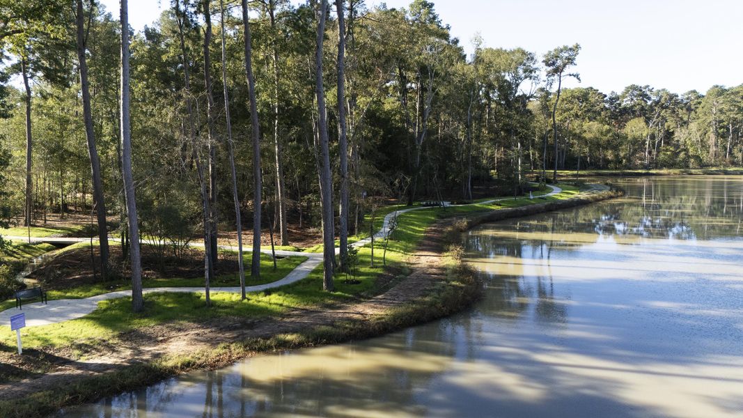 Natural surroundings and green spaces near Audubon in Magnolia, TX (Image 22). Natural surroundings and green spaces near Audubon in Magnolia, TX (Image 22).