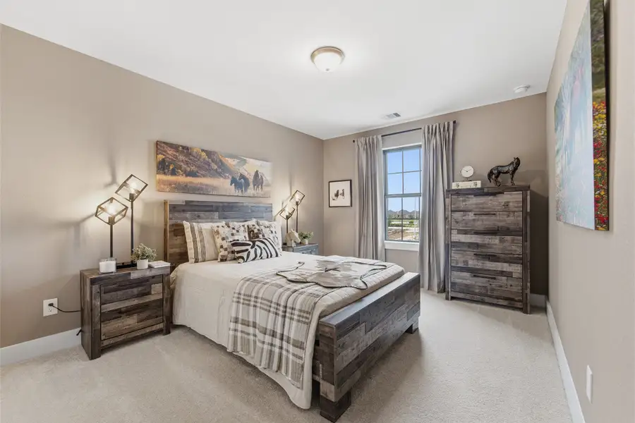 Furnished interior in a model home at Sierra Vista in Rosharon (Image 28). Furnished interior in a model home at Sierra Vista in Rosharon (Image 28).