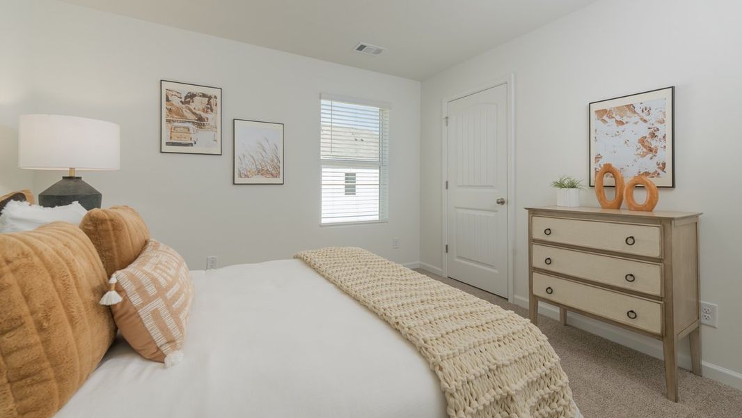 Furnished interior in a model home at Rosewood Farms in Acworth (Image 41).