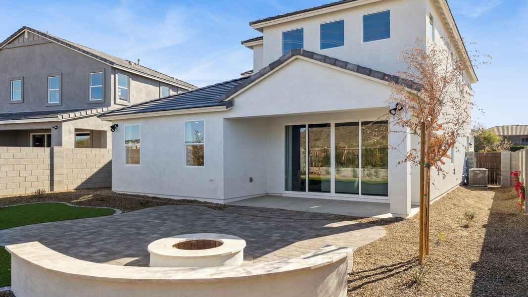 Exterior details of a home in The Ridge at Stone Butte, Phoenix (Image 14).