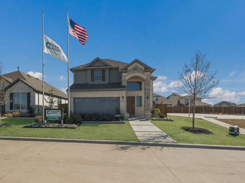 Front exterior of a home in the Wildrye 45' community, located in Waller, TX (Image 11).