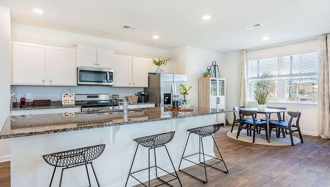 Image 13 of the Reserve at Mallard Crossing community in Summerville, SC.