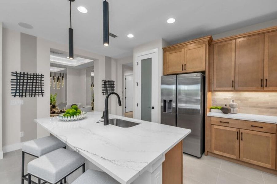 Furnished interior in a model home at The Laurels in Parrish (Image 88).