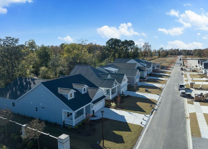 Aerial view of the Riverside Cove community in Wilmington, NC, showing layout and nearby surroundings (Image 7). Aerial view of the Riverside Cove community in Wilmington, NC, showing layout and nearby surroundings (Image 7).