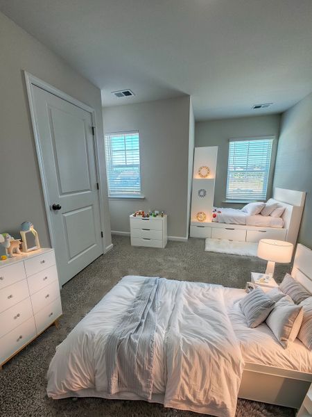 Furnished interior in a model home at The Falls in Blythewood (Image 19).