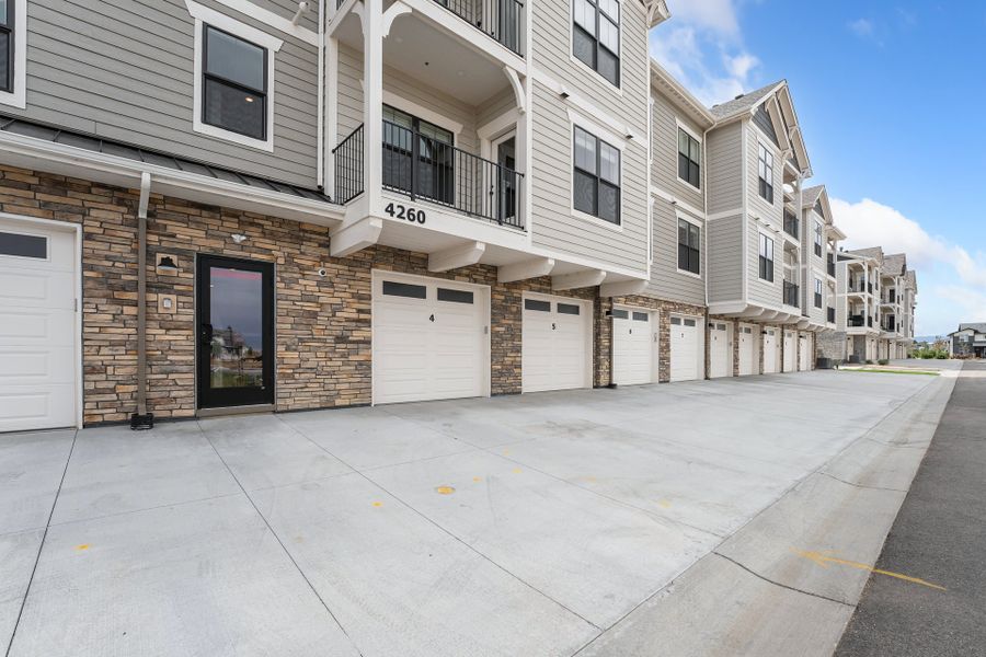 Exterior details of a home in The Lakes at Centerra, Loveland (Image 7).