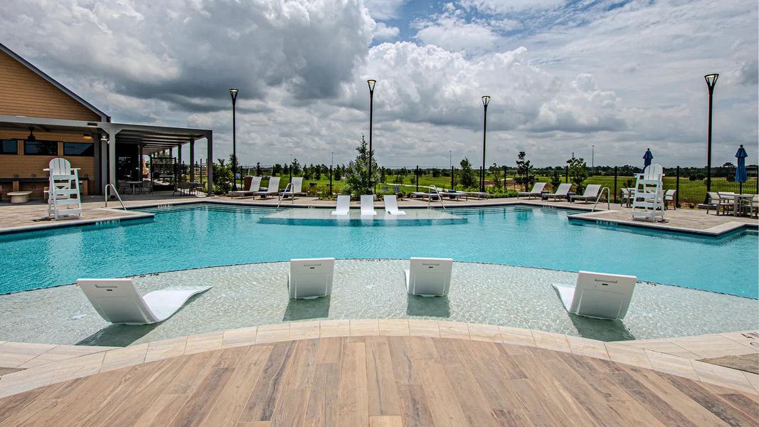 Everly Pool Everly Pool