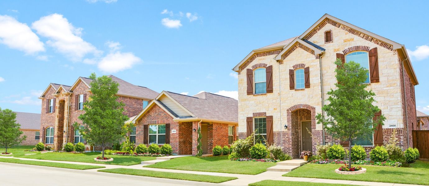 Image 16 of the Hillstone Pointe 40s & 50s community in Little Elm, TX.