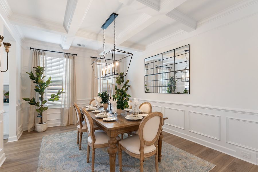 Yates II | Dining Room