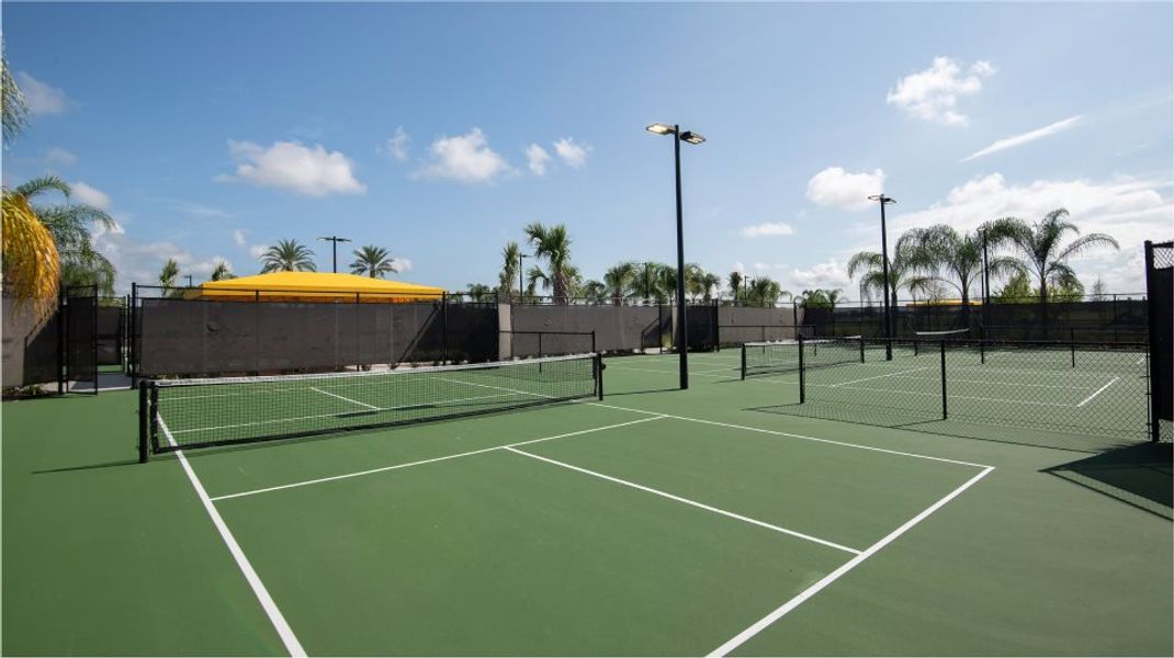 Prosperity Lakes tennis court