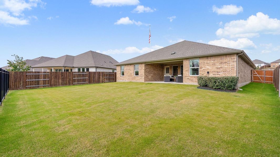 Exterior details of a home in Riverview, Georgetown (Image 5).