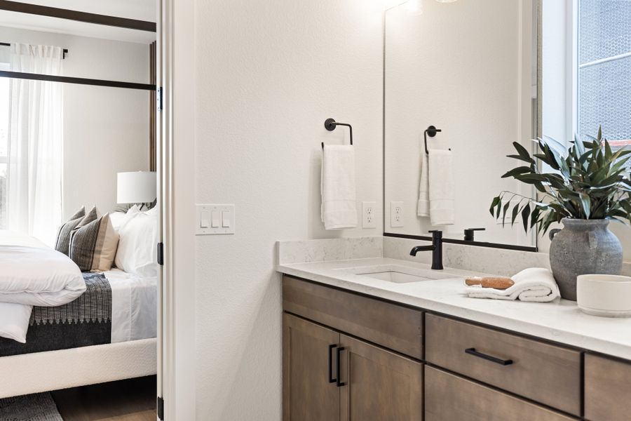 Sterling Ranch Homestead - American Legend Homes Model Home - Bathroom Sterling Ranch Homestead - American Legend Homes Model Home - Bathroom