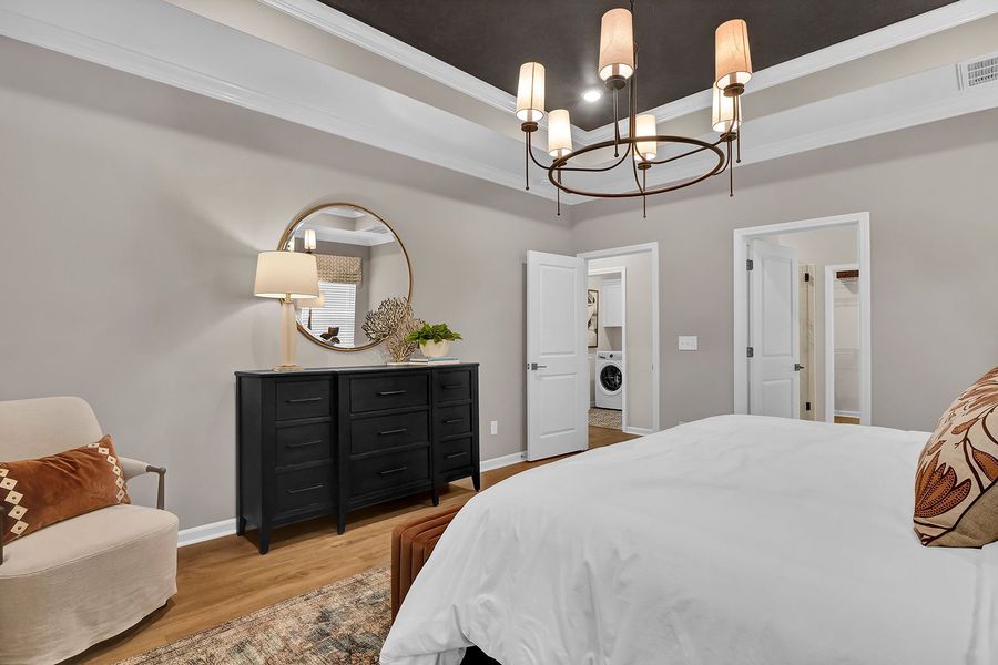 Edgewood | Primary Bedroom