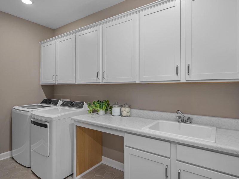 Furnished interior in a model home at Montrose in Aberdeen (Image 60).