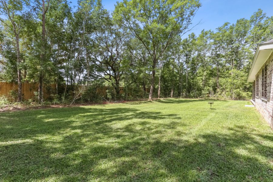 Image 27 of the Clear Water Landing community in Milton, FL.