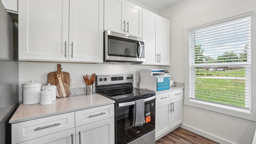 Furnished interior in a model home at Fieldcrest Acres Townhomes in Blountville (Image 10). Furnished interior in a model home at Fieldcrest Acres Townhomes in Blountville (Image 10).