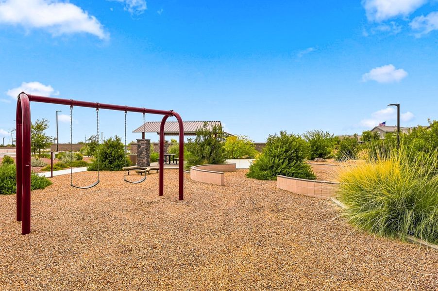 Community amenity available to residents of Tierra Vistoso in Surprise (Image 4).
