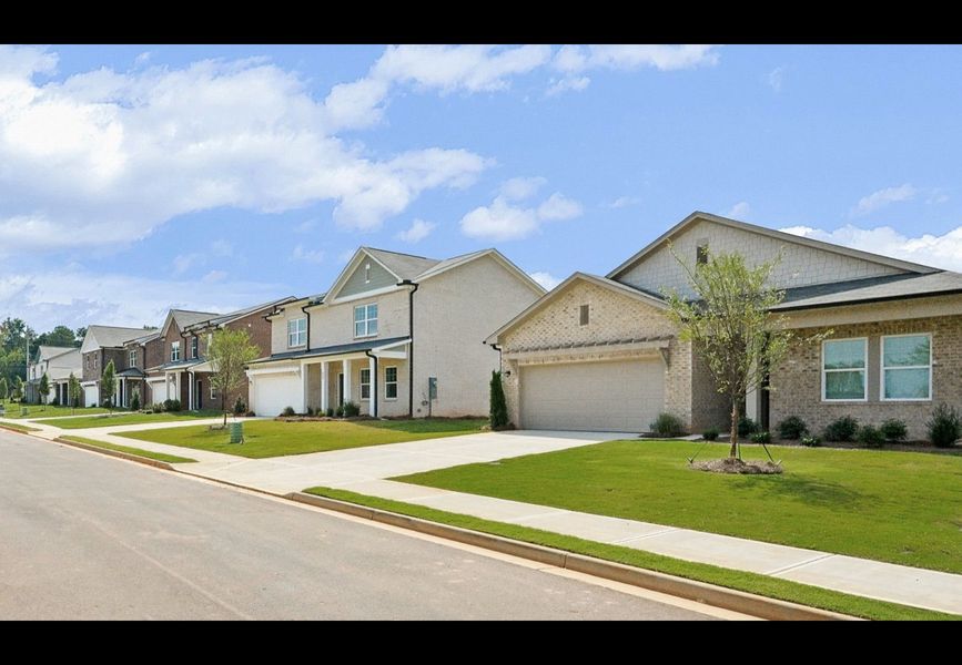 Front exterior of a home in the Kendall Grove community, located in McDonough, GA (Image 17).