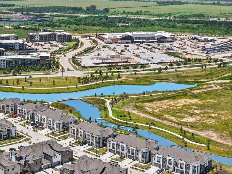 Aerial view of the Bridgeland Central: The Cottages community in Cypress, TX, showing layout and nearby surroundings (Image 15).