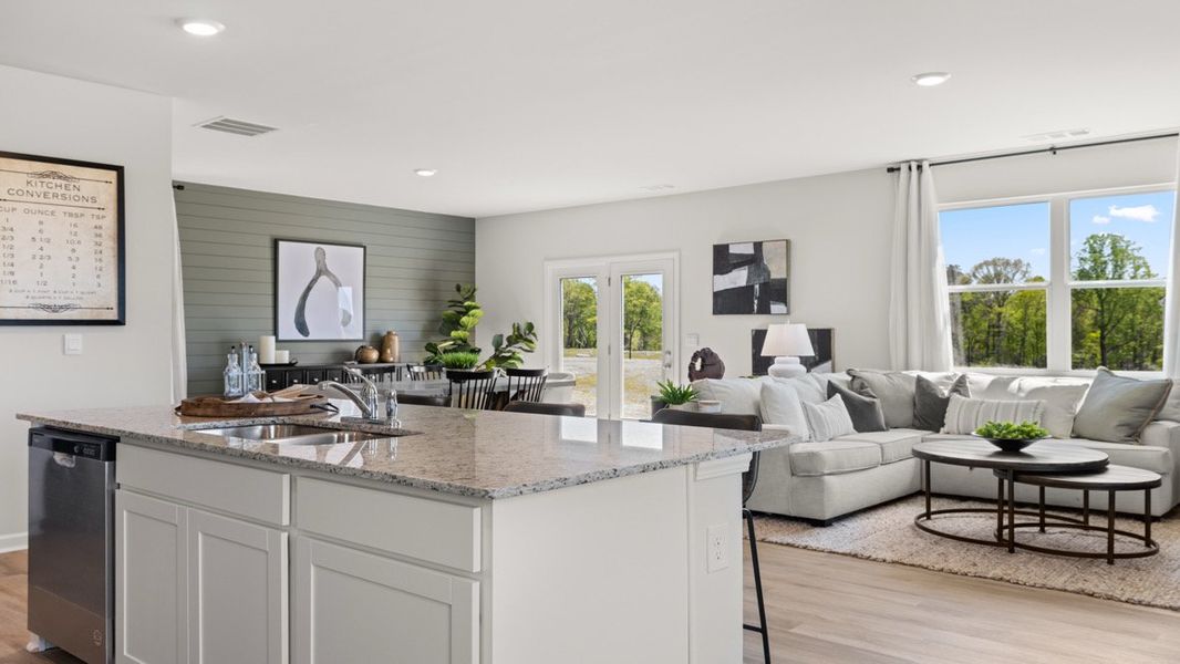 Furnished interior in a model home at Rolling Meadows in Jasper (Image 9).