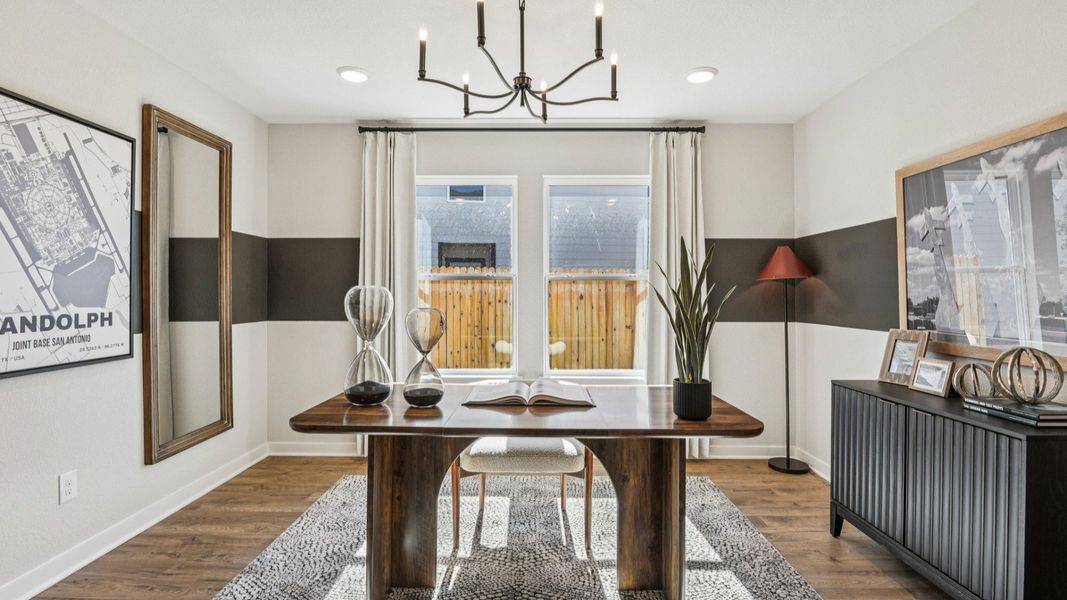 Dedicated Office Space with Black Modern Chandelier Lighting Dedicated Office Space with Black Modern Chandelier Lighting