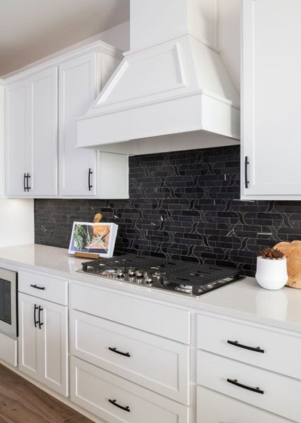 Furnished interior in a model home at View at the Reserve in Mansfield (Image 28).