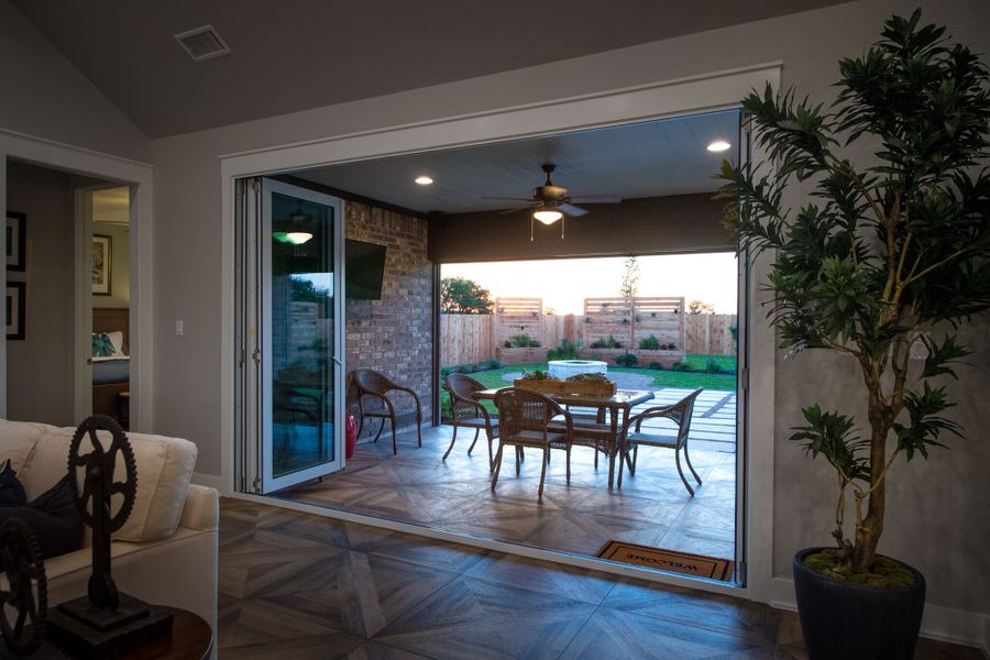 A showcase of a new construction home by Steve Klein Custom Builder, highlighting their design and quality (Image 13). A showcase of a new construction home by Steve Klein Custom Builder, highlighting their design and quality (Image 13).