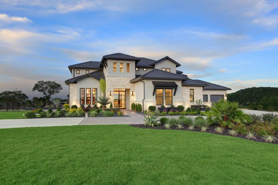 The Lynmar II Exterior