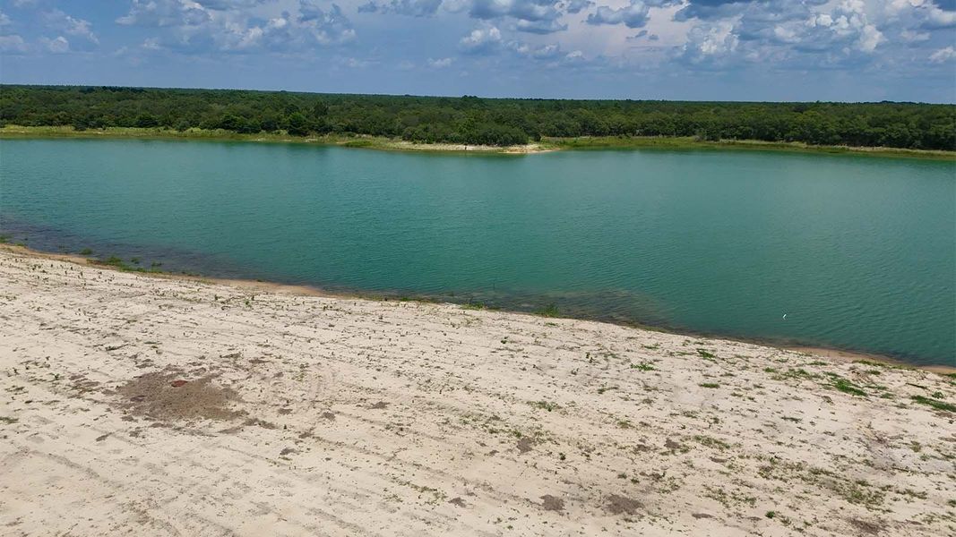 Community amenity available to residents of Owl's Head East in Freeport (Image 2).