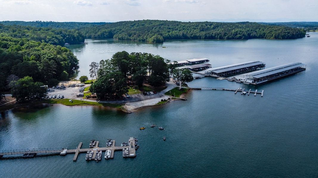 Image 17 of the Landing at Clemson Marina community in Seneca, SC.