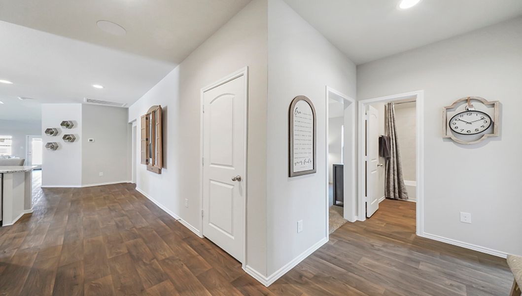 Image 5 of the Barton Woods community in Conroe, TX.