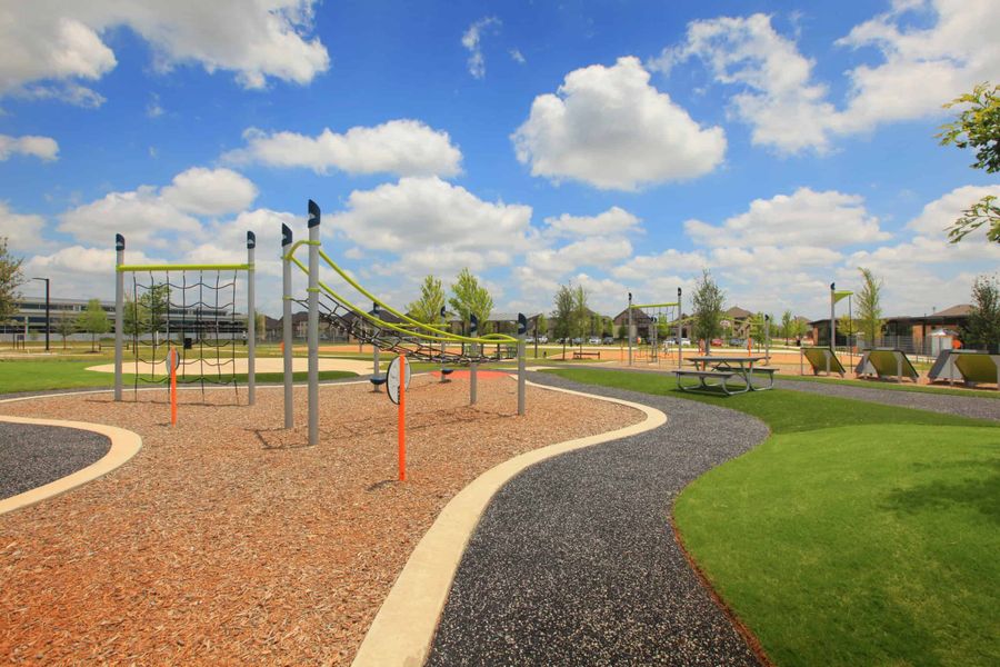 Community amenity available to residents of Union Park in Aubrey (Image 13).
