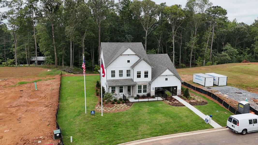 Front exterior of a home in the Pickens Bluff community, located in Hiram, GA (Image 2). Front exterior of a home in the Pickens Bluff community, located in Hiram, GA (Image 2).