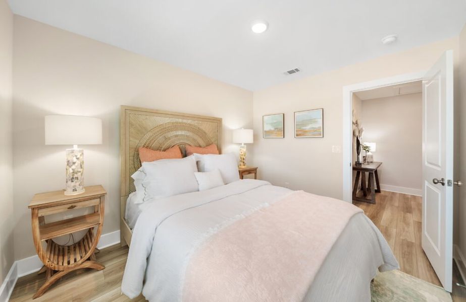 Furnished interior in a model home at Seagate at Clara in Panama City (Image 5).