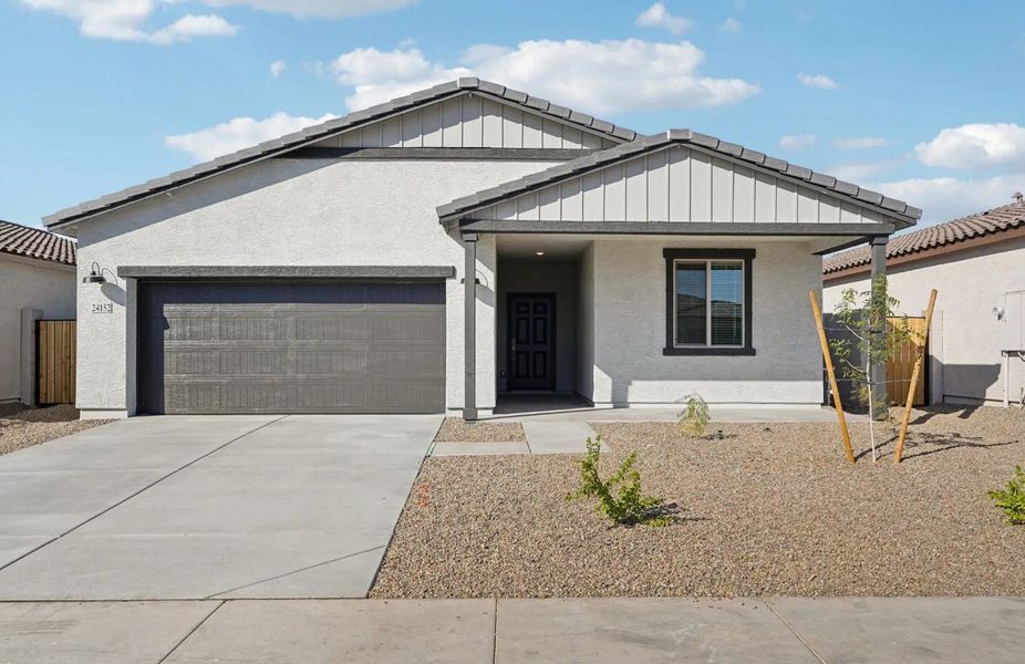 Front exterior of a home in the Amarillo Creek community, located in Maricopa, AZ (Image 11).