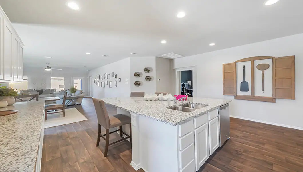 Image 13 of the Barton Woods community in Conroe, TX.