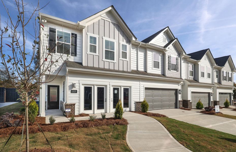 2 & 3 Story Townhomes