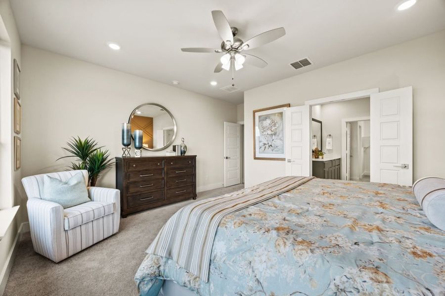 Furnished interior in a model home at Carrera Ranch in Waxahachie (Image 27). Furnished interior in a model home at Carrera Ranch in Waxahachie (Image 27).