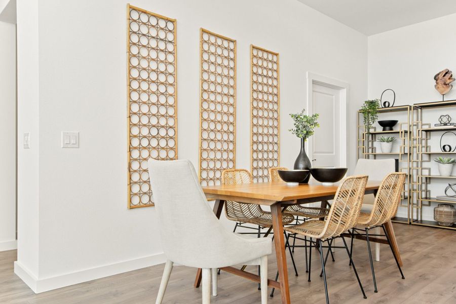 Mira Lagos Villas,75054