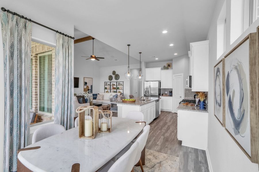 Furnished interior in a model home at Lago Mar  50'  &  55' in Texas City (Image 25).